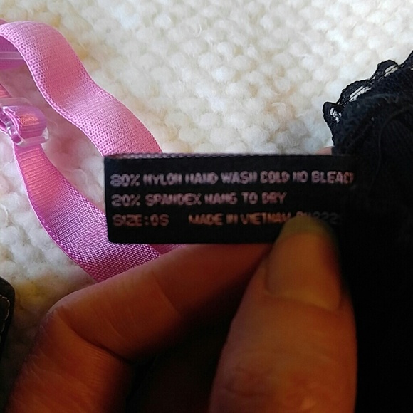 Black ruffled tight holder - Picture 5 of 5